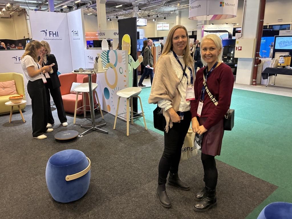 Besøkende på stand EHiN