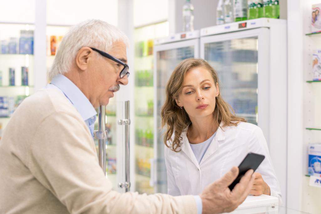 Kunde på apotek