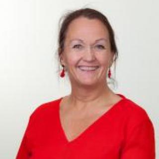 cathrine holten