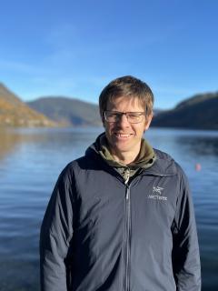 Eldar står føre Sognefjorden